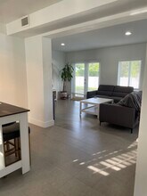 5901 SW 62nd Terrace in South Miami, FL - Building Photo - Building Photo