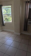 2614 SW 8th St in Miami, FL - Building Photo - Building Photo