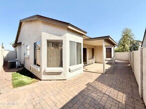 1822 S 39th St in Mesa, AZ - Building Photo - Building Photo