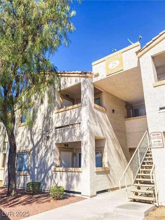 property at 855 N Stephanie St