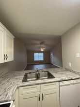 185 Leeswood Cir in Brunswick, GA - Building Photo - Building Photo