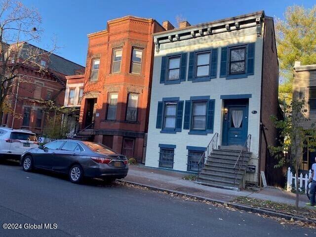 339 Madison Ave-Unit -Apt 3 in Albany, NY - Building Photo