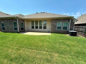 18504 Las Meninas Dr in Edmond, OK - Building Photo - Building Photo