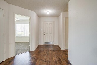 1604 Withers Way, Unit 104 in Krum, TX - Building Photo - Building Photo