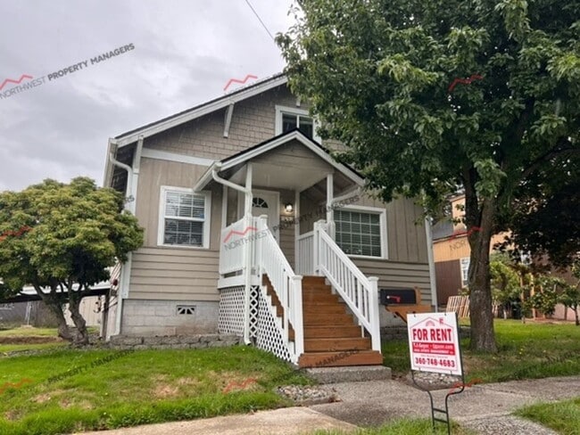 848 NW Maryland Ave in Chehalis, WA - Building Photo - Building Photo
