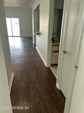 8357 Century Point Dr N in Jacksonville, FL - Building Photo - Building Photo