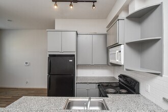 4108 McKinney St in Houston, TX - Building Photo - Building Photo