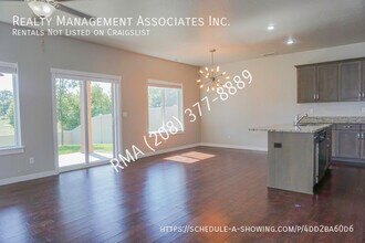 9165 W Tillamook Dr in Boise, ID - Building Photo - Building Photo