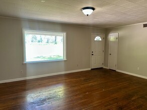 157 8th St in Tupelo, MS - Building Photo - Building Photo