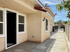 2199 Whitman Way in Corona, CA - Building Photo