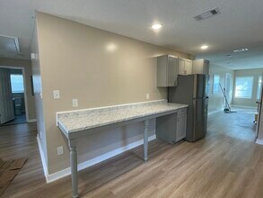 803 S Oak St in Valdosta, GA - Building Photo - Building Photo