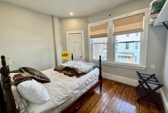 11 Anson St, Unit 2 in Boston, MA - Building Photo - Building Photo