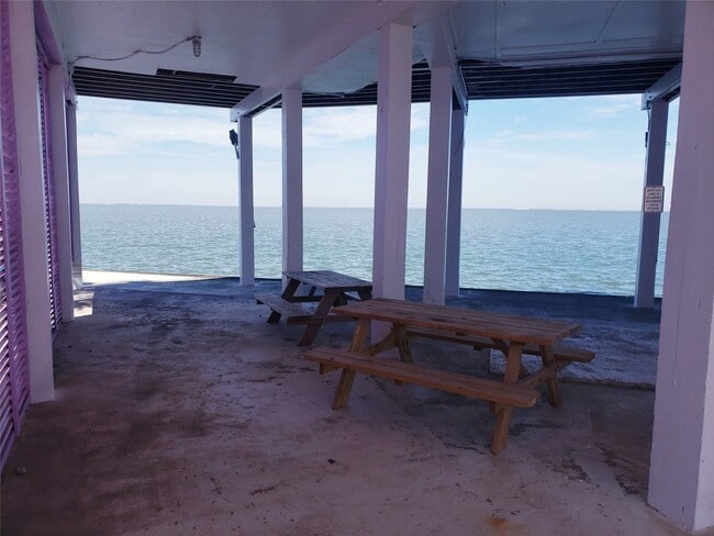 3716 Sabrina in Galveston, TX - Building Photo - Building Photo