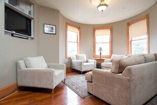 230 Boston St, Unit SI ID1355166P in Boston, MA - Building Photo