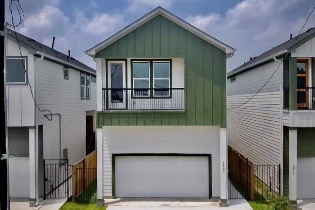 property at 1509 E 31st St