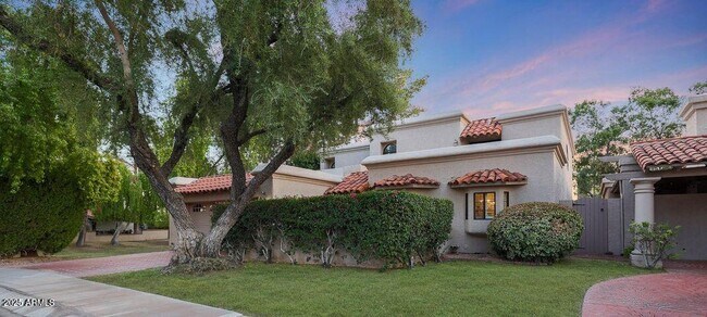 property at 7285 E Arlington Rd