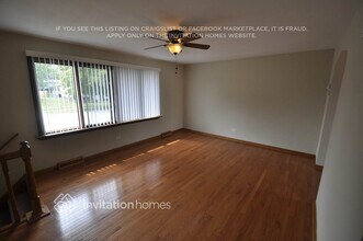 7442 160th St in Tinley Park, IL - Building Photo - Building Photo