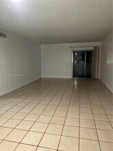 1850 W 56th St in Hialeah, FL - Building Photo - Building Photo