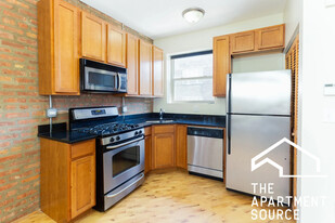 1118 E Hyde Park Blvd, Unit #18-GS Apartamentos