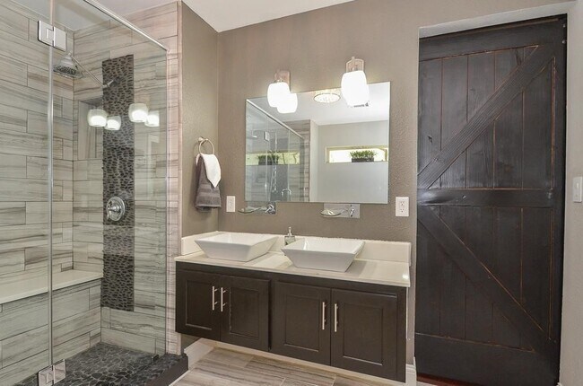 property at 867 Carlingford Ln