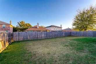 818 Moss Glen Trl in Arlington, TX - Building Photo - Building Photo