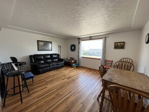 311 E Fairview Ave in Spokane, WA - Building Photo - Interior Photo