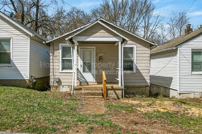 5635 Hodiamont Ave in Jennings, MO - Building Photo - Building Photo