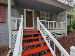 116 Hale Haven Dr in Douglasville, GA - Building Photo - Building Photo