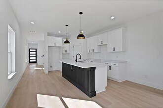 2912 Brigham Ln in Dallas, TX - Building Photo - Building Photo