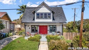 property at 801 W Mulberry Ave