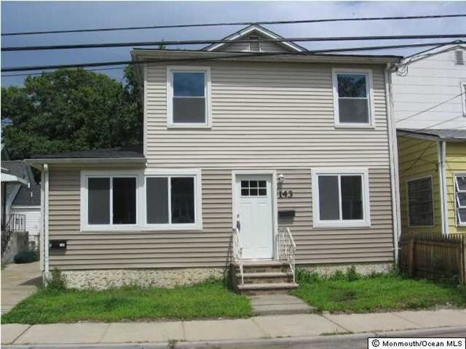 143 Center Ave in Keansburg, NJ - Building Photo
