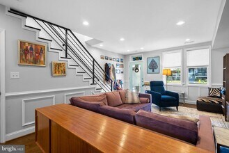 1275 Oates St NE in Washington, DC - Foto de edificio - Building Photo