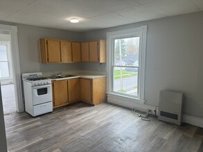 334 Clay St in Watertown, NY - Building Photo - Building Photo