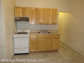 107 N 35th St in Philadelphia, PA - Foto de edificio - Building Photo