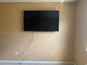 5920 W Sample Rd in Coral Springs, FL - Building Photo - Building Photo