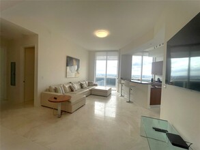 15901 Collins Ave, Unit 3505 in Sunny Isles Beach, FL - Building Photo - Building Photo