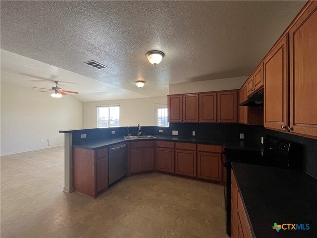 property at 3503 Ennis Dr
