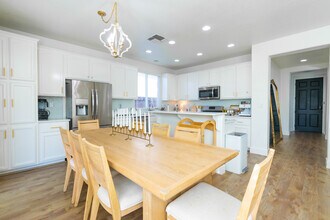 1894 Pyramid Creek Dr in Marysville, CA - Building Photo - Building Photo