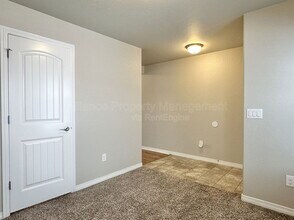 6039 Jorie Rd in Colorado Springs, CO - Foto de edificio - Building Photo