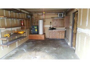 6446 Village Pkwy in Anchorage, AK - Building Photo - Building Photo