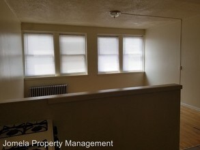 1206 W Lincoln Ave in Milwaukee, WI - Building Photo - Building Photo