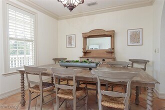 1521 Gordon River Ln in Naples, FL - Building Photo - Building Photo