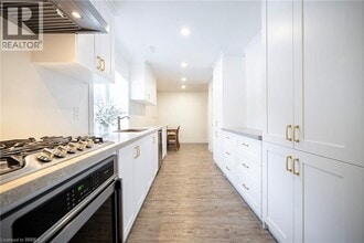 20 Casson Ln in Brantford, ON - Building Photo - Building Photo