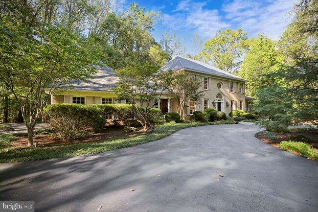 property at 9454 Newbridge Dr