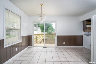 424-426 30th Ave in Moline, IL - Building Photo - Building Photo