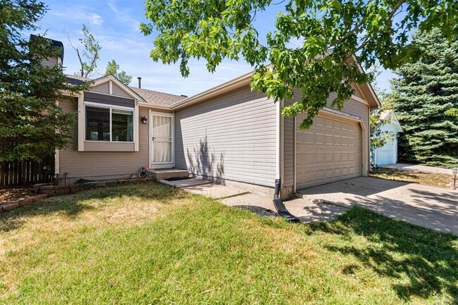 property at 19713 E Wagontrail Dr