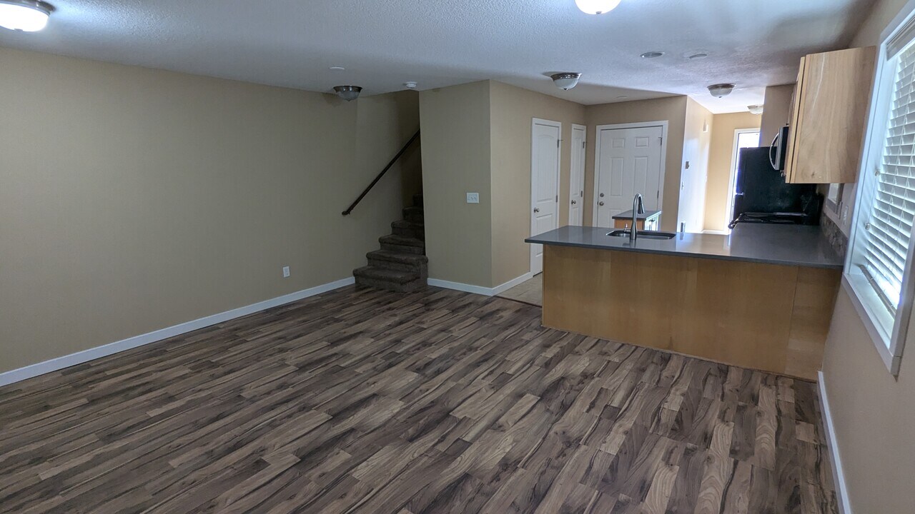 10447 NE 5th Cir in Vancouver, WA - Building Photo