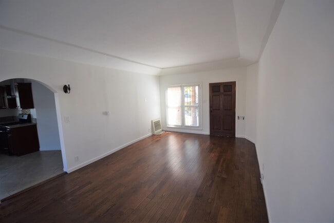 1415 S Sierra Bonita Ave in Los Angeles, CA - Building Photo - Building Photo