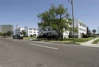 Carver Hall in Atlantic City, NJ - Building Photo - Building Photo