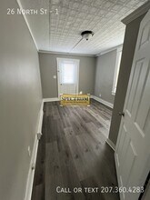 26 North St in Augusta, ME - Building Photo - Building Photo